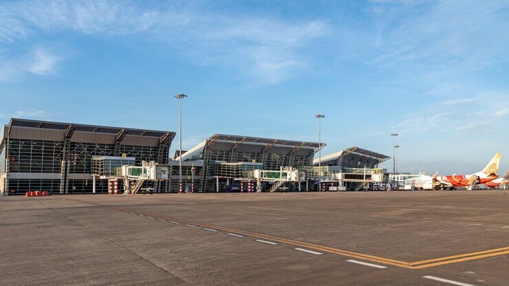 Mangaluru International Airport Limited, Adani Airports, India Aviation, Aerobridges